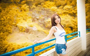 好看的美女图片壁纸_9