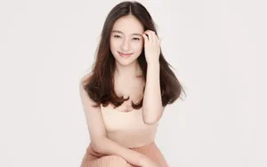 焦俊艳美女图片壁纸