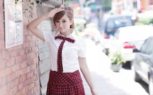 清纯制服装套裙美女壁纸_4