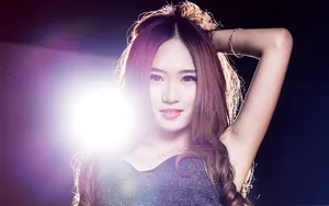 法拉利美女车模写真壁纸_4