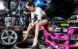 三菱清纯美女车模壁纸_3