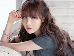 甜美气质美女生活照