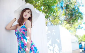 夏日甜美美女写真壁纸_3