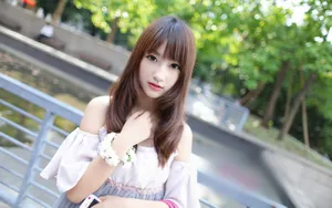 清新女孩电脑壁纸