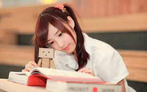 爱心学生妹电脑壁纸_3