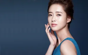 高雅拉美女壁纸_4