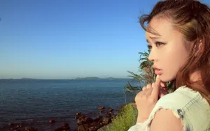 美女裴紫绮海边写真图片第1张