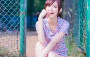 清纯美女桌面壁纸
