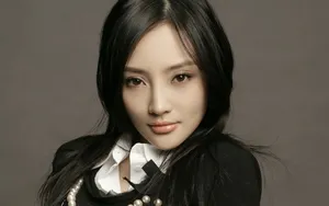 女演员张歆艺多姿图片_13