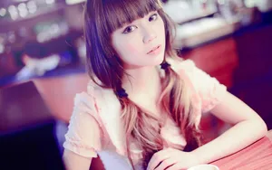 小清新美女模特桌面壁纸_4