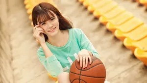 清纯运动美女桌面壁纸_1