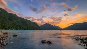 加拿大温哥华哈里森湖风景图片_7