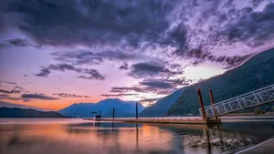 加拿大哈里森湖风景图片_6