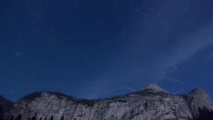 夜空中繁星点点图片_10