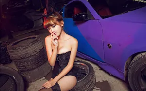 性感萌兔美女车模壁纸_3