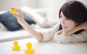 居家美女写真壁纸_8