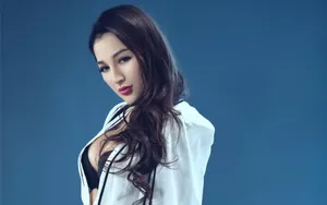 奔驰C级车美女沈璐模特壁纸_5
