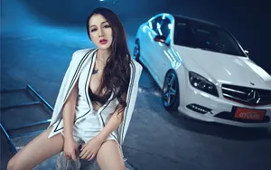 奔驰C级车美女沈璐模特壁纸_10