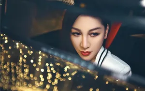 奔驰C级车美女沈璐模特壁纸_13