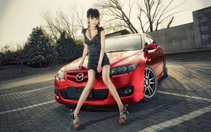 长腿车模美女高清图片壁纸