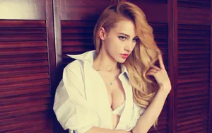 欧美金发美女图片壁纸_4