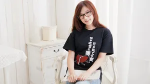 居家清纯女孩写真壁纸_8