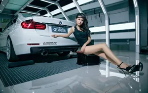 BMW宝马新3系改装车美女模特_5