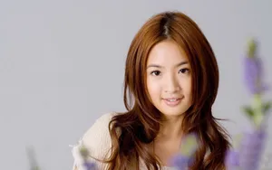 甜美林依晨桌面壁纸_3