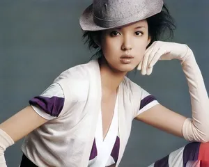 美女明星张梓琳桌面壁纸_5