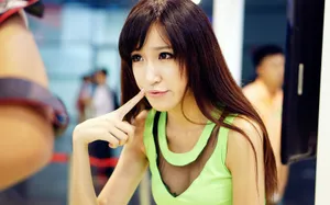 2013 showgirl游戏展壁纸_3