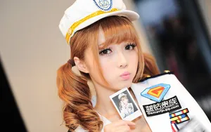 2013CJ展美女模特壁纸_6