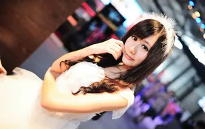 2013CJ展美女模特壁纸_8
