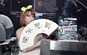 2013CJ展美女模特壁纸_14
