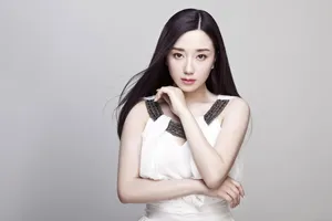 《笔仙2》章婷婷桌面壁纸_3