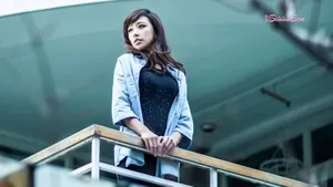 高校时尚美女小清新壁纸_12