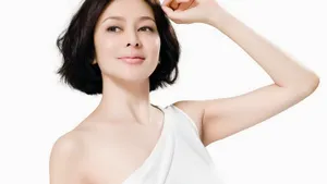关之琳桌面壁纸_10