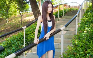 活力美女桌面壁纸_17