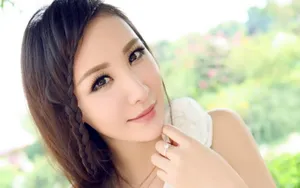 美女黎悦汐模特桌面壁纸_3