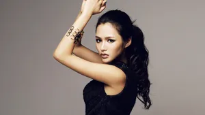 美空美女明星高清壁纸_2