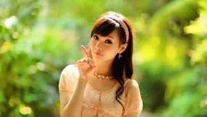 甜美娇俏小佳人图片壁纸_4