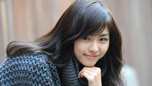 精选纯情少女图片壁纸_13