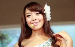 美女车模_14