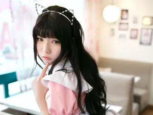 粉嘟嘟的萝莉美女壁纸_15