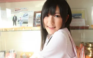 渡边麻友美女明星图片壁纸_19
