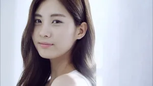 美女妹纸壁纸图片集合_2