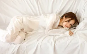 2013年精选美女图片壁纸_7