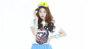 韩国美女明星崔雪莉图片壁纸_10
