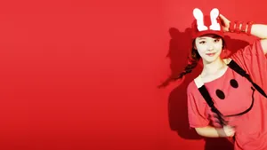 韩国美女明星崔雪莉图片壁纸_11