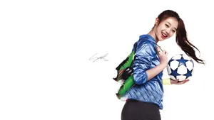 韩国美女明星崔雪莉图片壁纸_12