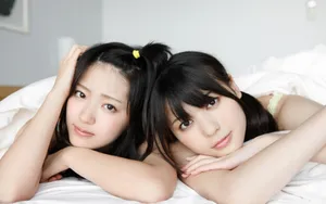 清纯美少女组合桌面壁纸